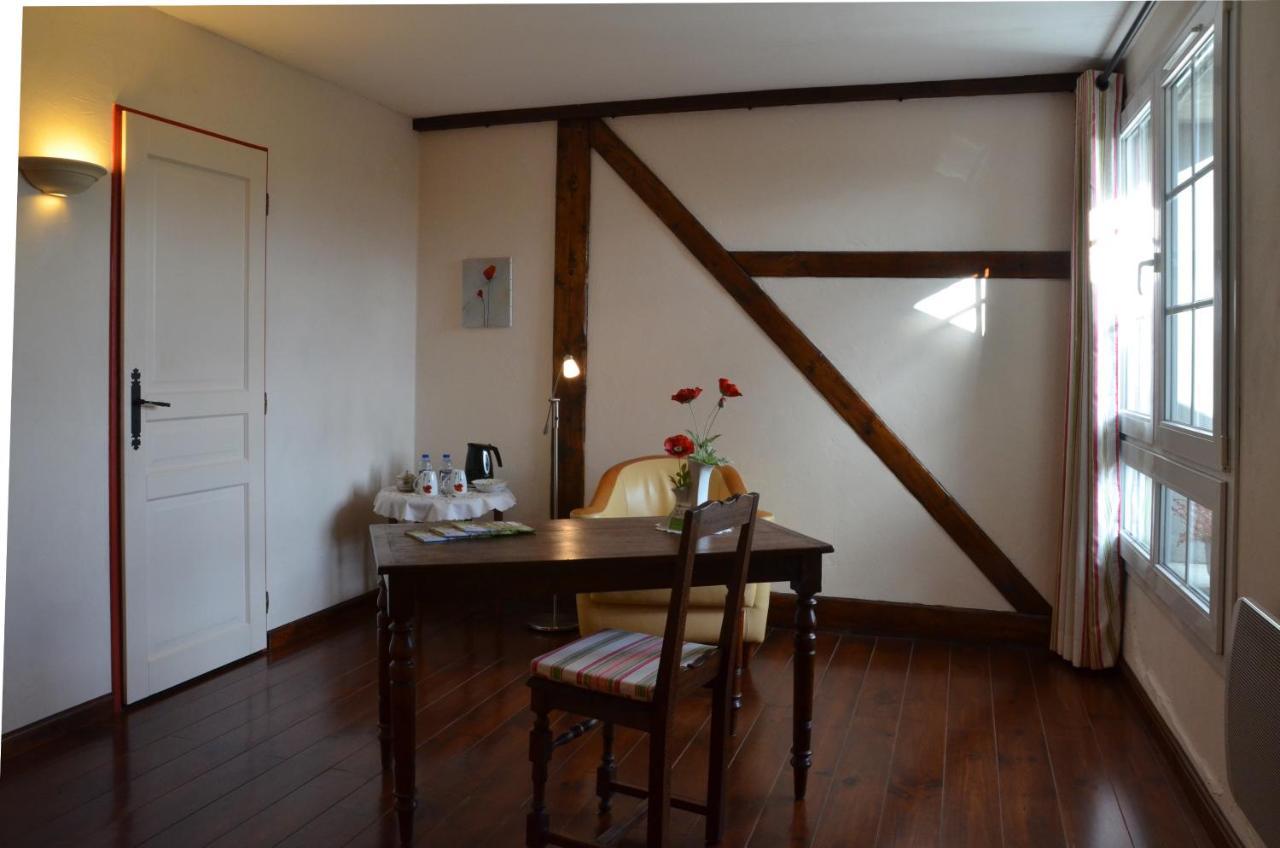 Le Clos Des Pommes Bioncourt Exteriér fotografie