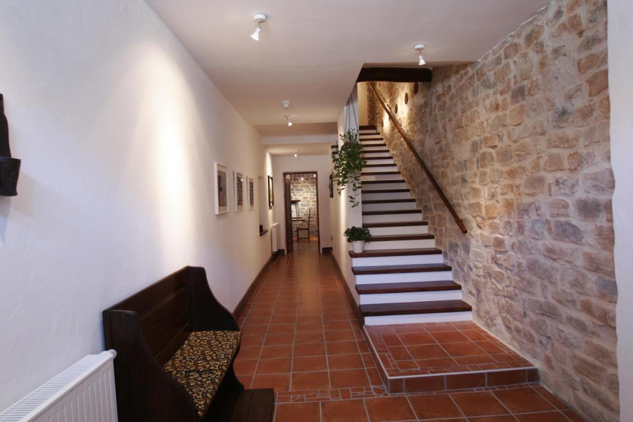 Le Clos Des Pommes Bioncourt Exteriér fotografie